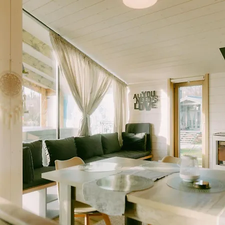 Dream House - Bohemian Homes Дом отдыха Horni Podluzi